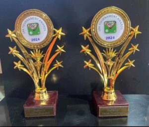 6 STARS TROPHIES - 16CM